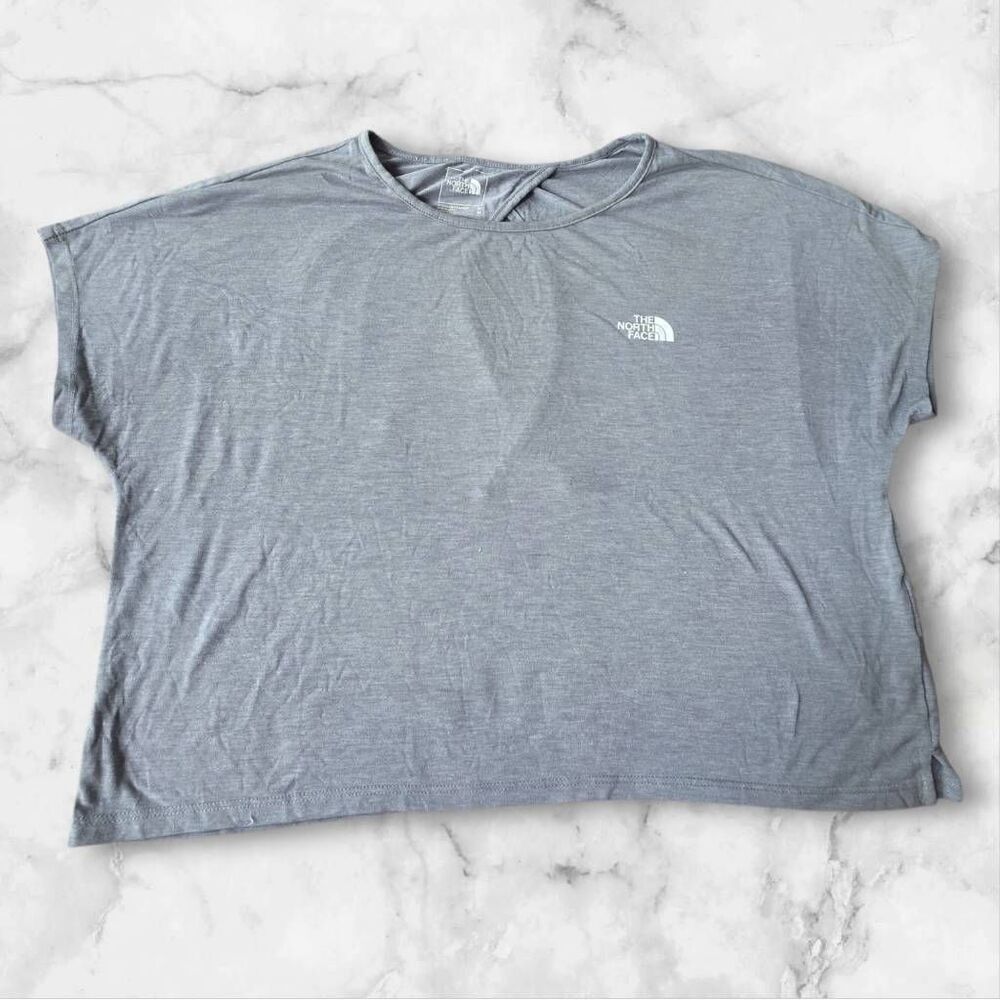 North Face Womans Size Medium Gray Short Sleeve
